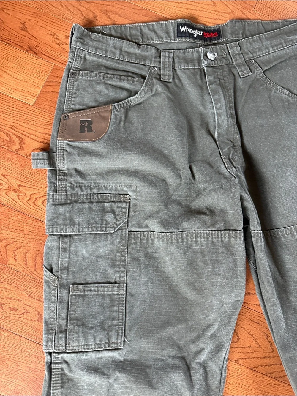 Wrangler cargo pants